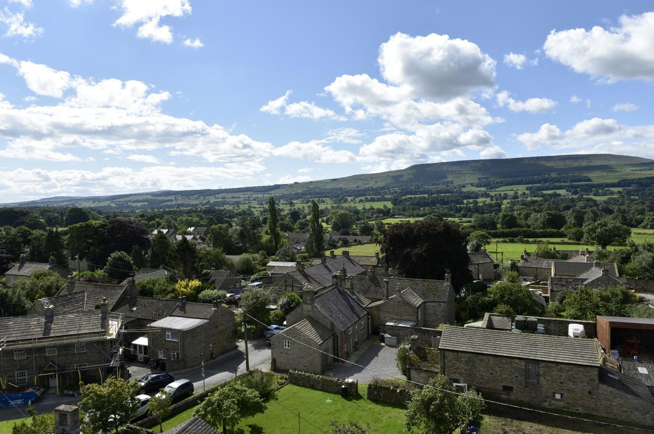 ホテル Bolton Arms Redmire エクステリア 写真